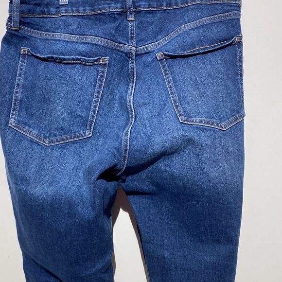 Old Navy Women's Distressed High Rise OG Straight Crop Midi Jeans Blue Size 16 - Picture 9 of 12